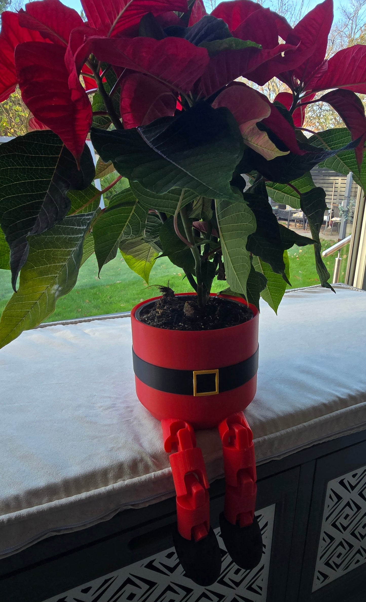 3D Printed Santa Planter Pot – Festive Holiday Ornament | Articulated Legs, UK Made